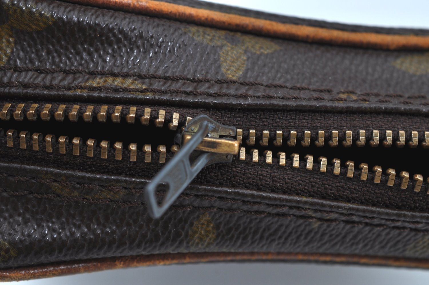 Authentic Louis Vuitton Monogram Danube Shoulder Cross Bag Old Model Junk K9101