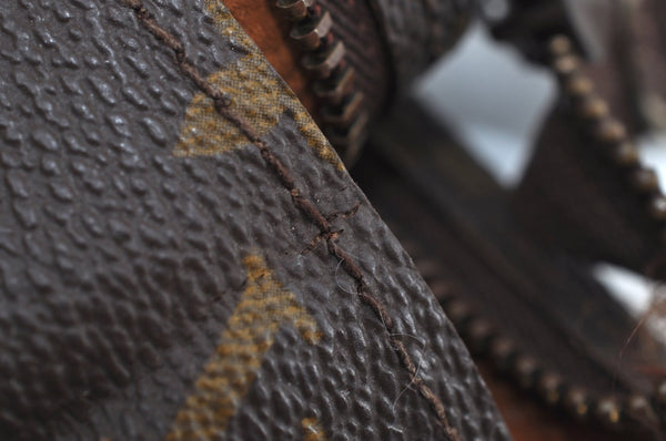 Auth Louis Vuitton Monogram Poche Toilette 26 Cosmetics Pouch Old Model LV K9160