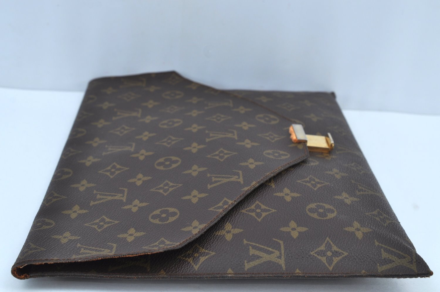 Authentic Louis Vuitton Monogram Poche Plate Documents Case M53522 LV K9167