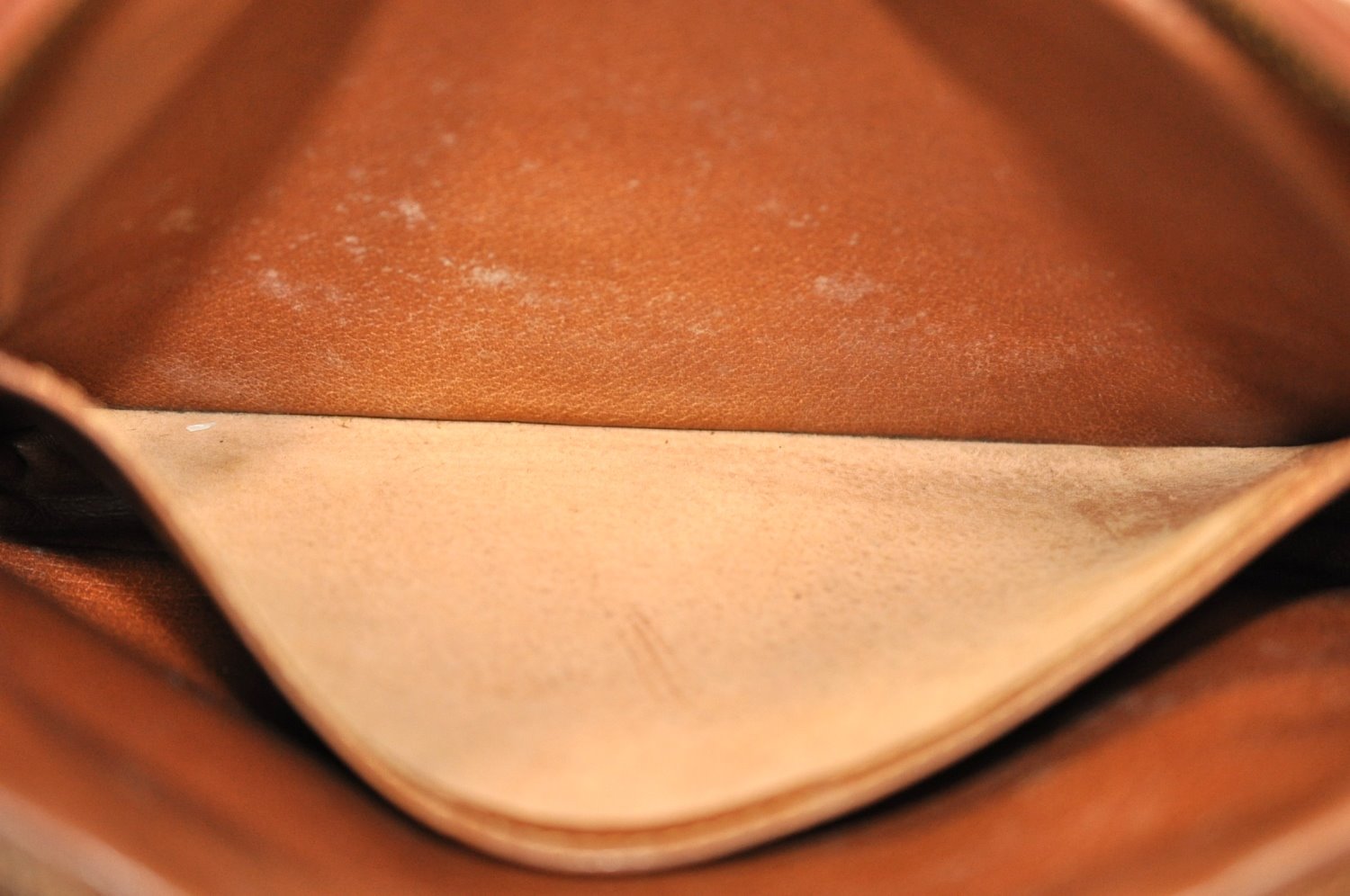 Authentic Louis Vuitton Monogram Pochette Sport Clutch Hand Bag Old Model K9198