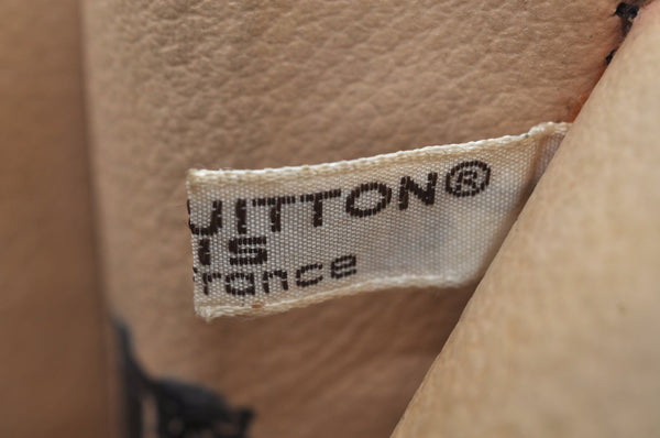 Auth Louis Vuitton Monogram Poche Toilette 26 Cosmetics Pouch Old Model LV K9212