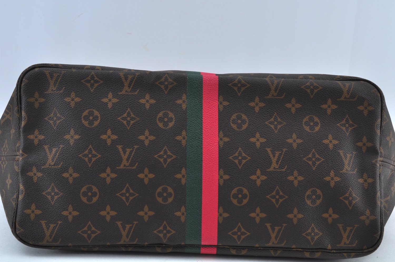 Authentic Louis Vuitton Mon Monogram Neverfull GM Shoulder Tote Bag LV K9221