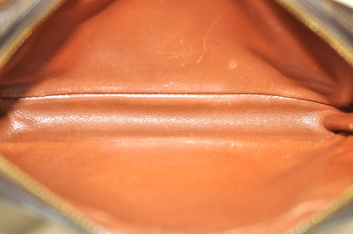 Auth Louis Vuitton Monogram Marly Dragonne PM Clutch Hand Bag Old Model LV K9222