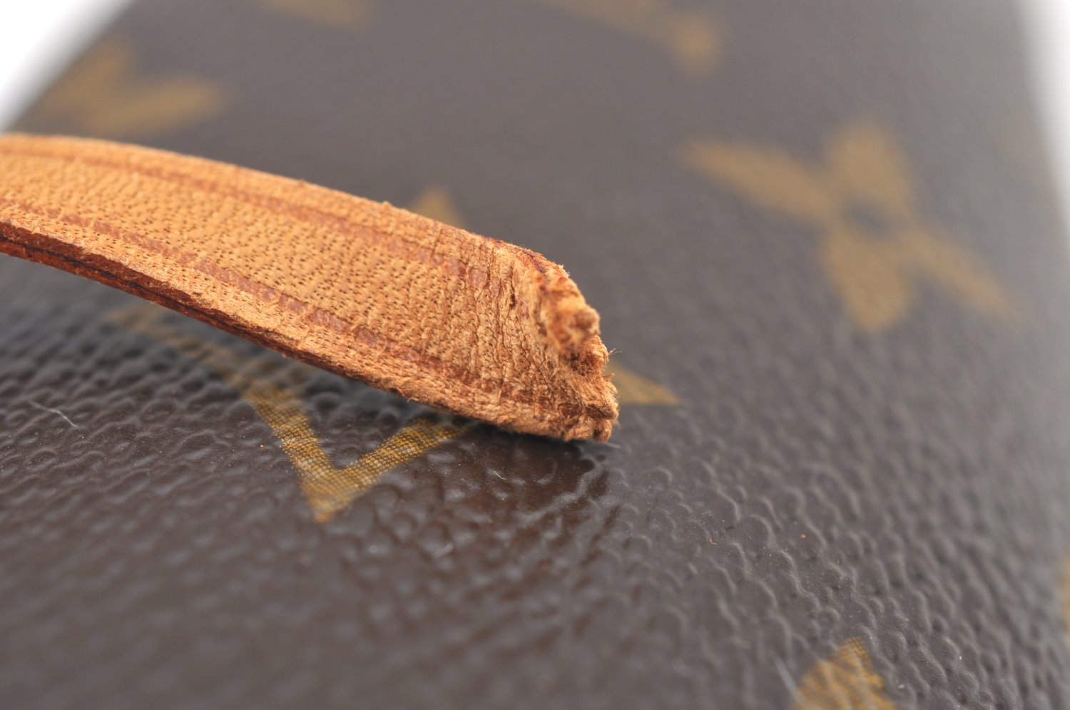 Authentic Louis Vuitton Monogram Papillon Pouch LV  K9226