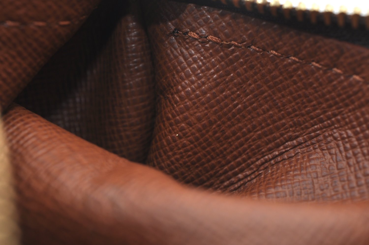 Authentic Louis Vuitton Monogram Papillon Pouch LV  K9226