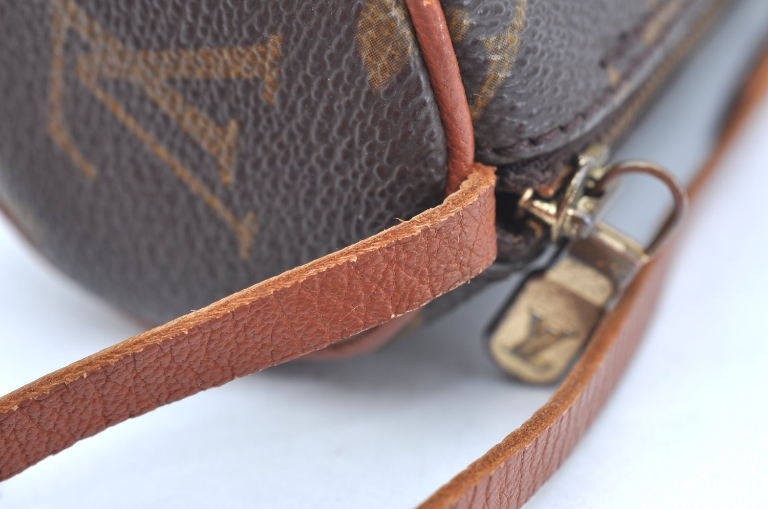 Authentic Louis Vuitton Monogram Papillon Pouch Old Model LV K9280