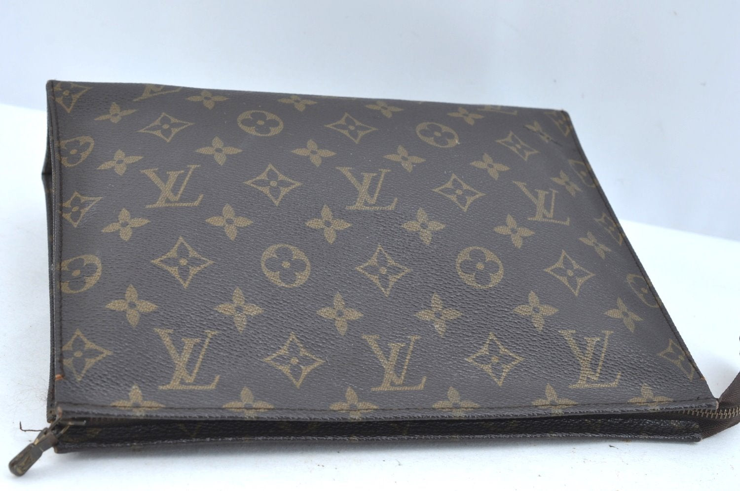 Authentic Louis Vuitton Monogram Poche Toilette 26 M47542 Cosmetics Pouch K9283