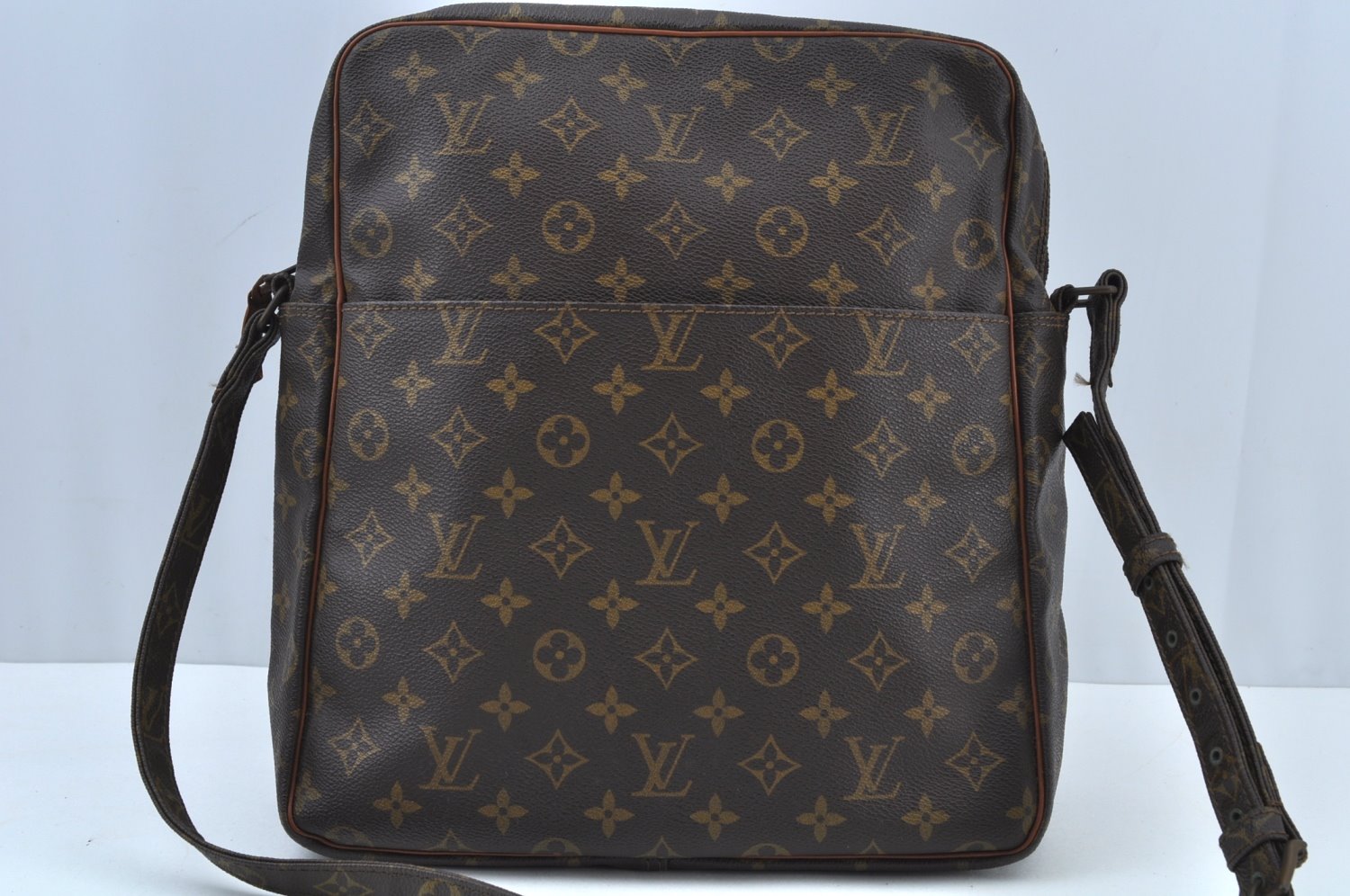 Authentic Louis Vuitton Monogram Marceau Shoulder Cross Body Bag Old Model K9291