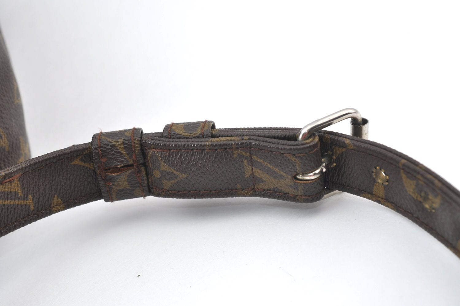 Authentic Louis Vuitton Monogram Nile Shoulder Cross Bag Old Model LV Junk K9292