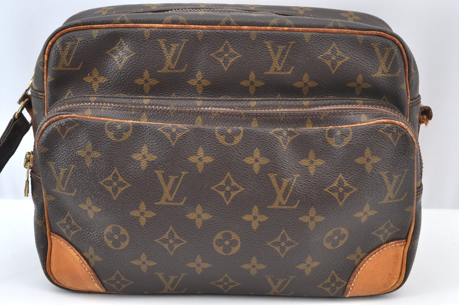 Authentic Louis Vuitton Monogram Nile Shoulder Cross Body Bag M45244 Junk K9306