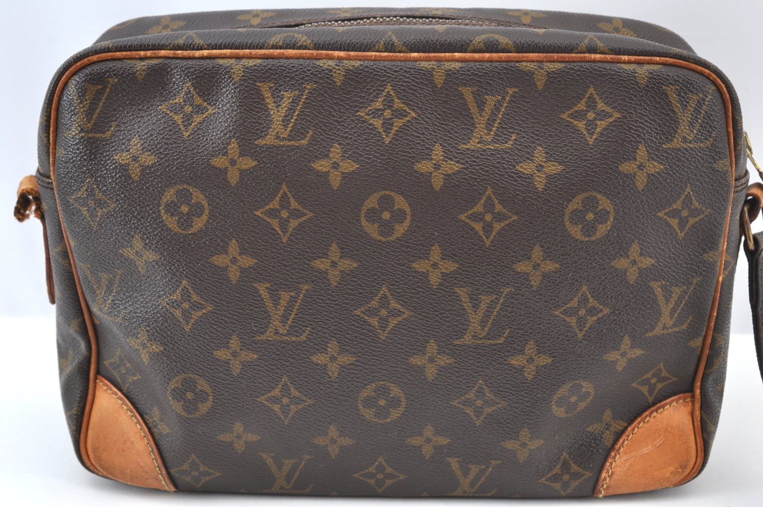 Authentic Louis Vuitton Monogram Nile Shoulder Cross Body Bag M45244 Junk K9306