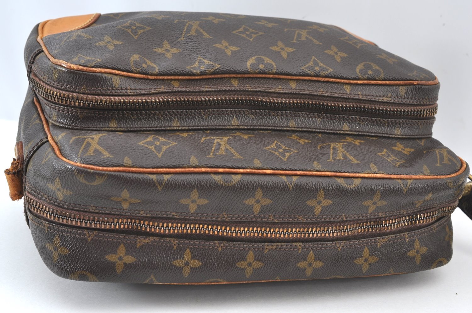 Authentic Louis Vuitton Monogram Nile Shoulder Cross Body Bag M45244 Junk K9306