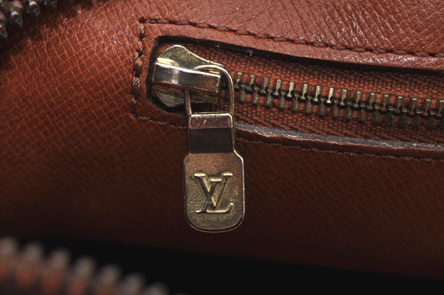 Authentic Louis Vuitton Monogram Nile Shoulder Cross Body Bag M45244 Junk K9306