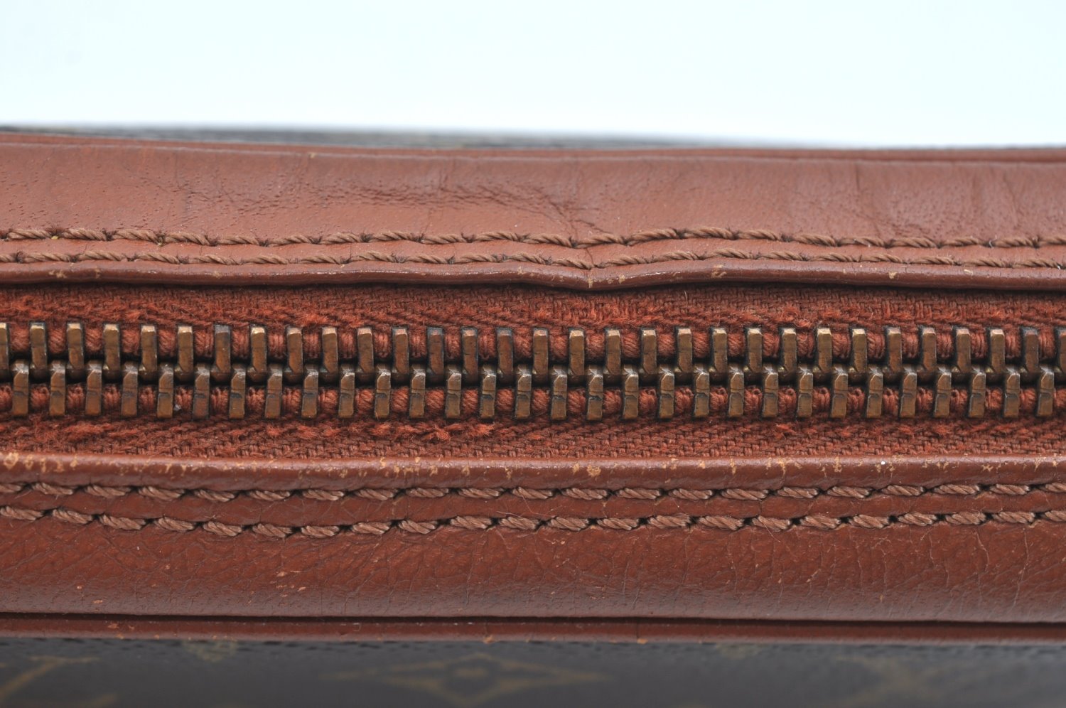 Auth Louis Vuitton Monogram Pochette Sport PM Clutch Hand Bag Old Model LV K9311