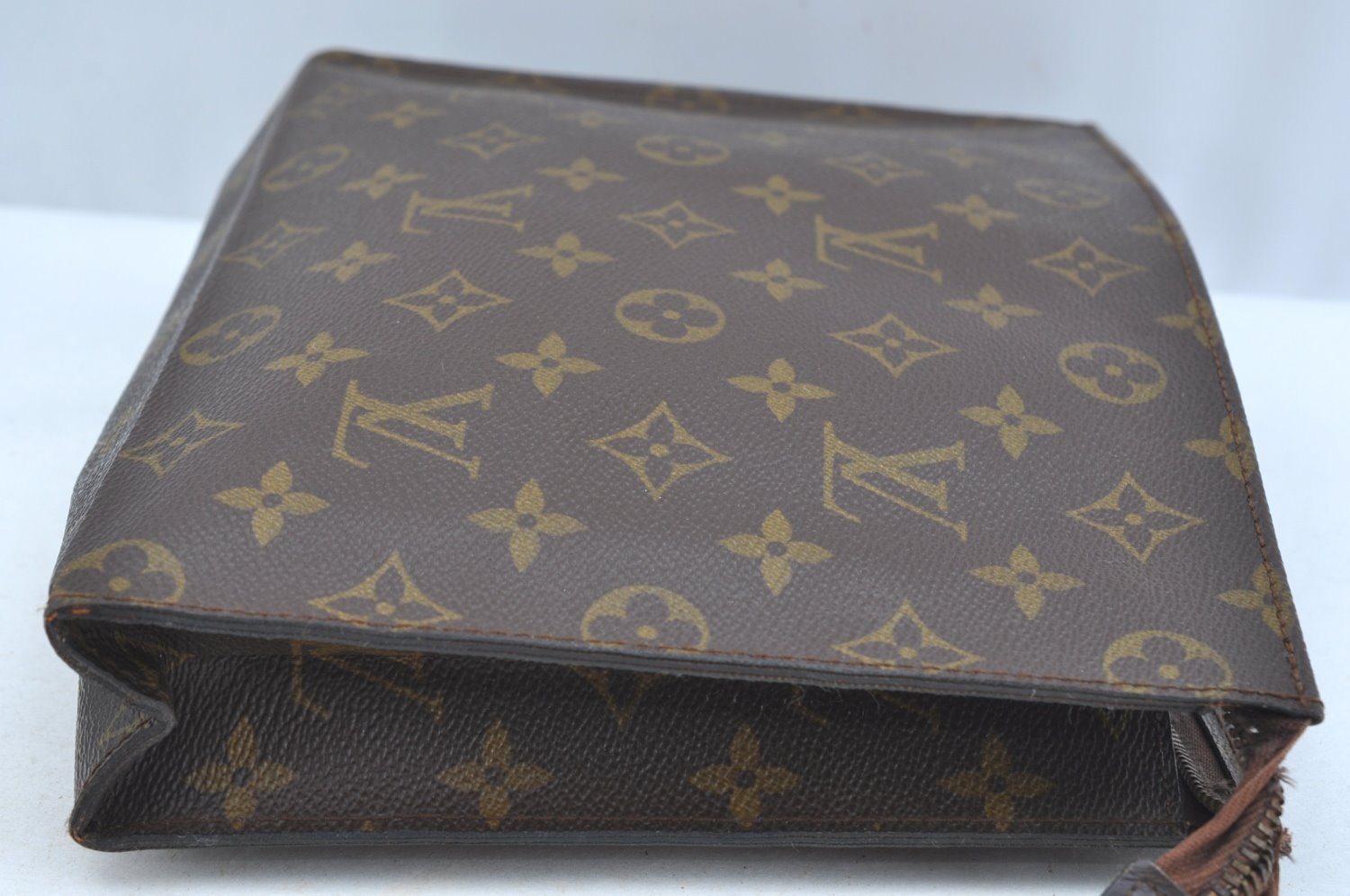 Auth Louis Vuitton Monogram Poche Toilette Cosmetics Pouch Old Model Junk K9320