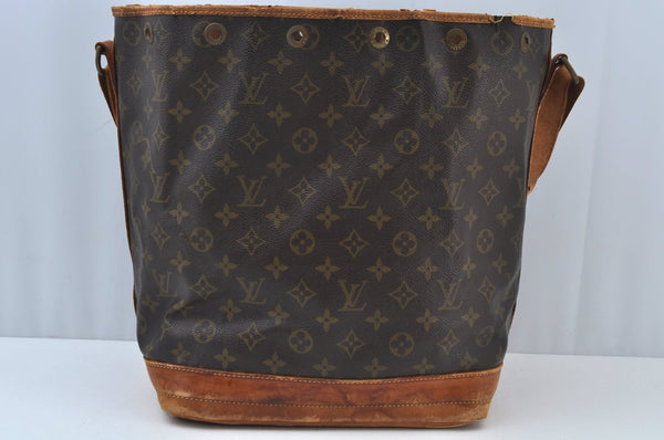 Authentic Louis Vuitton Monogram Noe Shoulder Drawstring Bag M42224 LV K9321