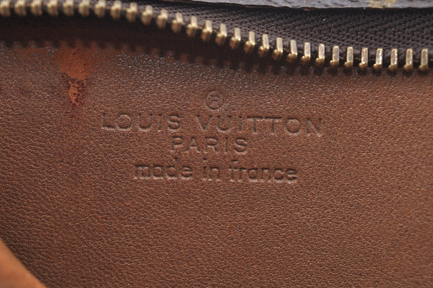 Auth Louis Vuitton Monogram Poche Toilette 26 Cosmetics Pouch Old Model LV K9325