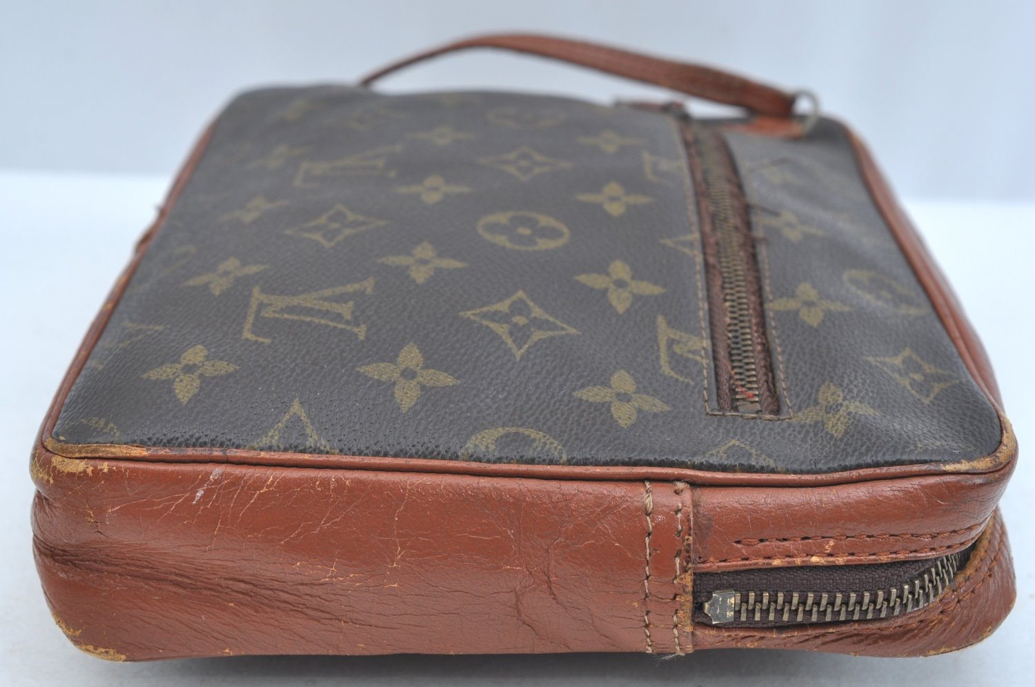 Auth Louis Vuitton Monogram Pochette Sport Clutch Hand Bag Old Model Junk K9344
