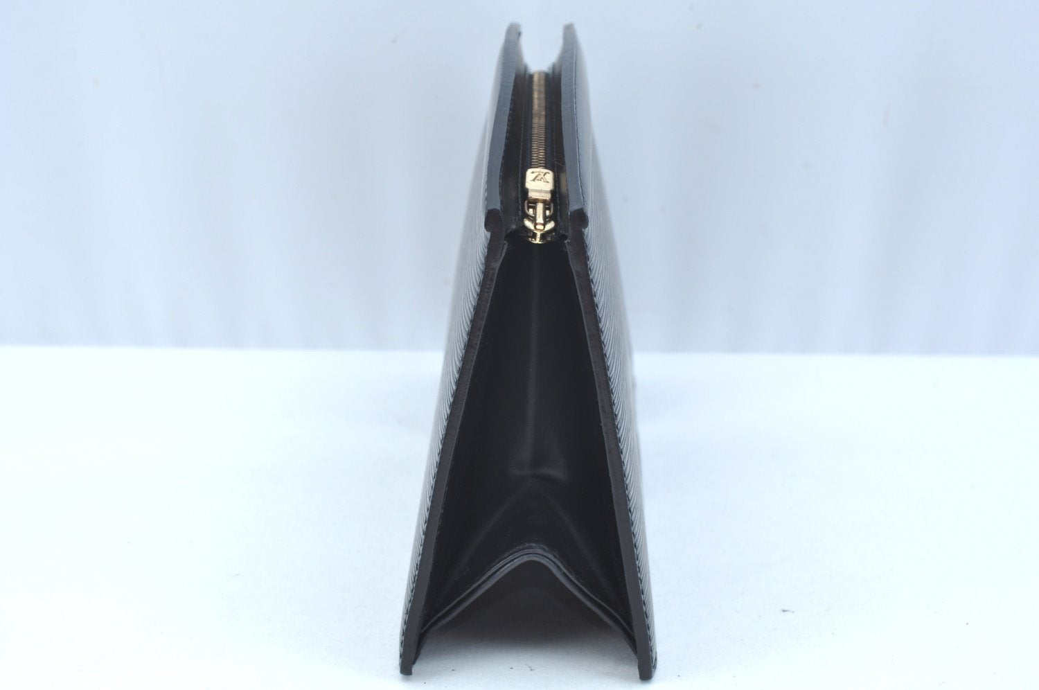 Authentic Louis Vuitton Epi Trousse Crete Clutch Bag Black LV K9350