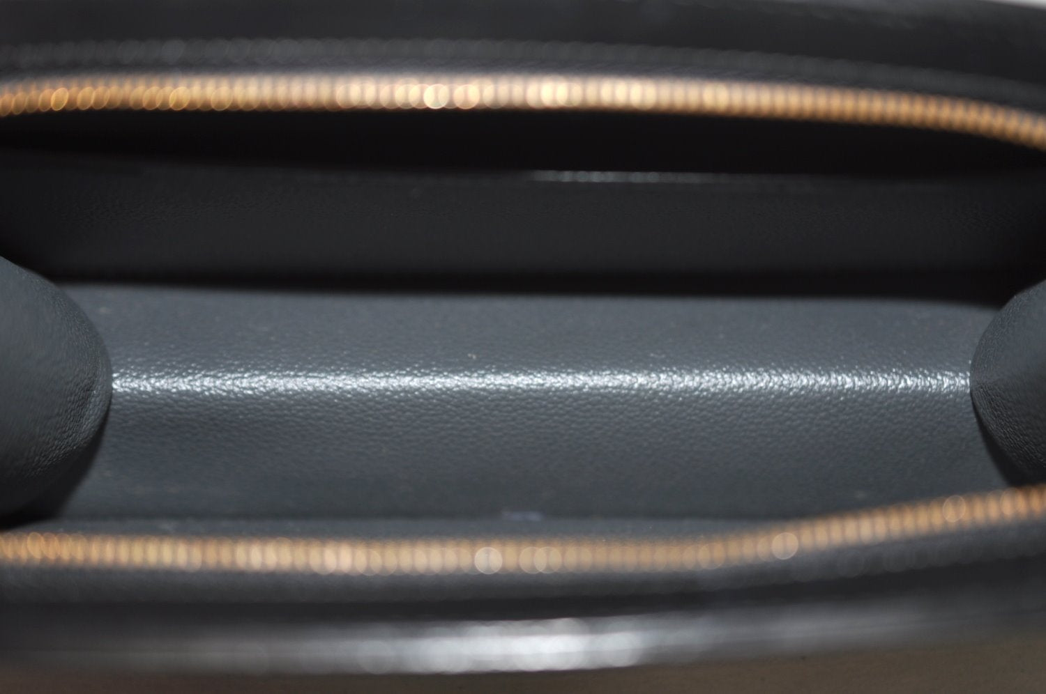 Authentic Louis Vuitton Epi Trousse Crete Clutch Bag Black LV K9350