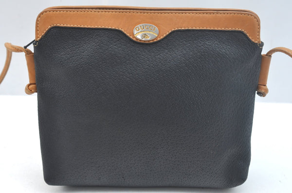 Authentic GUCCI Vintage Shoulder Cross Body Bag Purse Leather Navy Black K9371