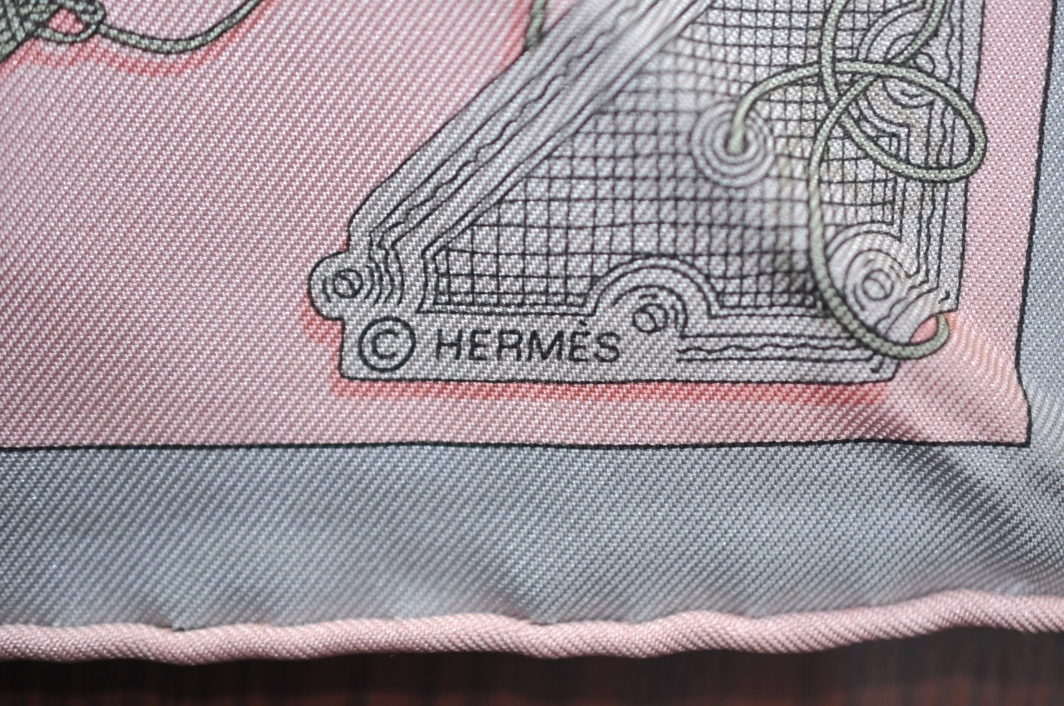 Authentic HERMES Petit Carre 40 Scarf Handkerchief 