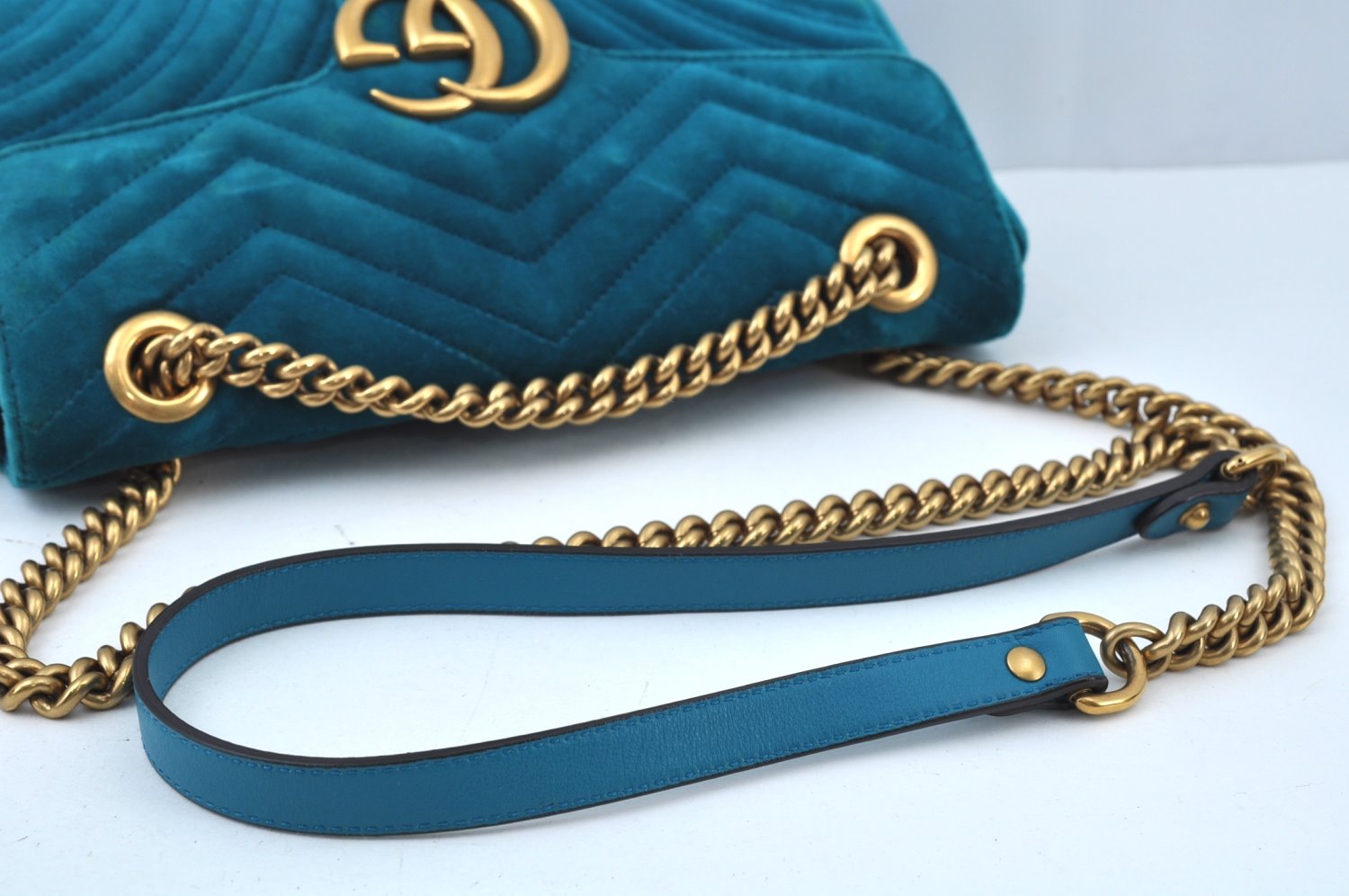 Authentic GUCCI GG Marmont Chain Shoulder Cross Bag Velour 443497 Blue K9380