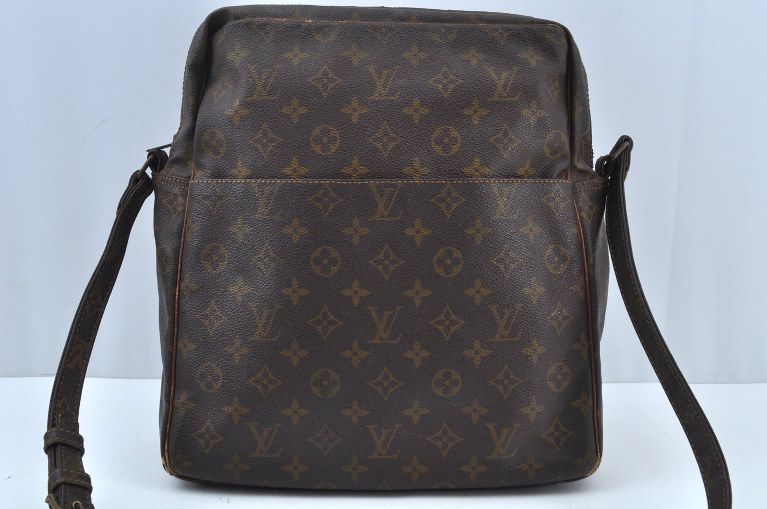 Authentic Louis Vuitton Monogram Marceau Shoulder Cross Body Bag Old Model K9382