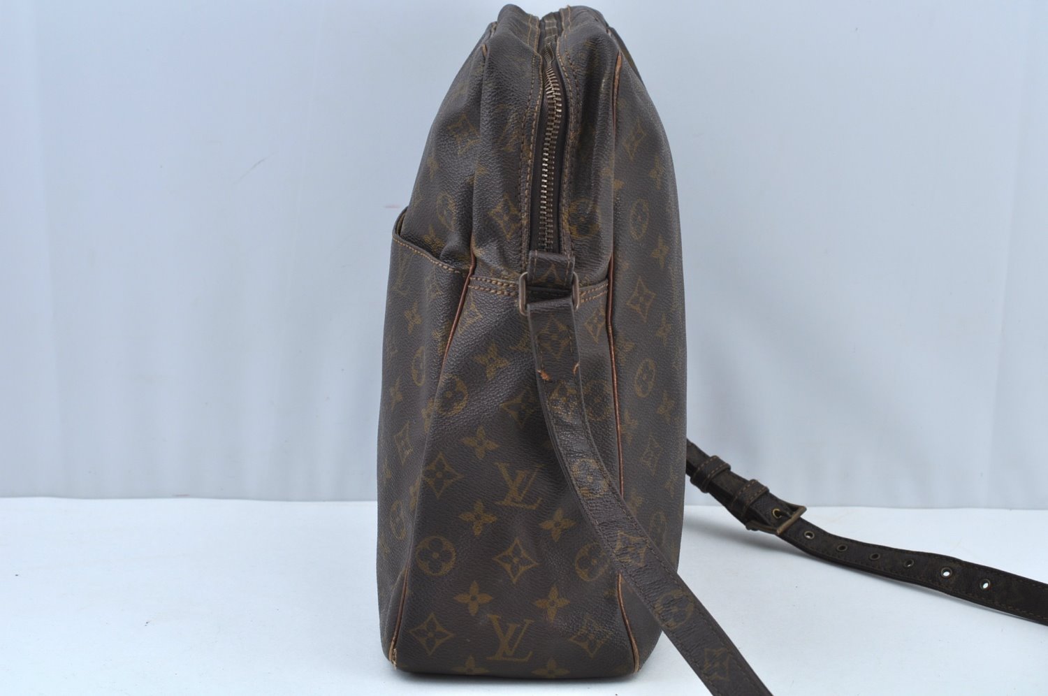 Authentic Louis Vuitton Monogram Marceau Shoulder Cross Body Bag Old Model K9382
