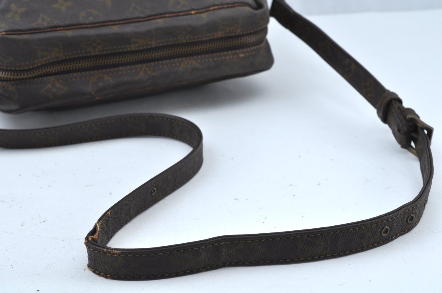 Authentic Louis Vuitton Monogram Marceau Shoulder Cross Body Bag Old Model K9382