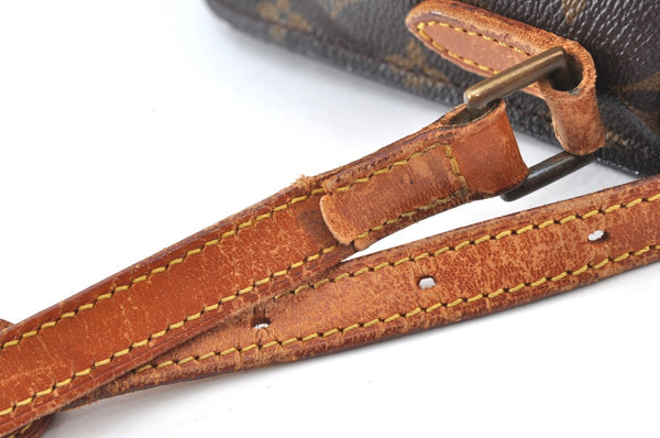 Authentic Louis Vuitton Monogram Saint Cloud MM M51243 Shoulder Cross Bag K9428