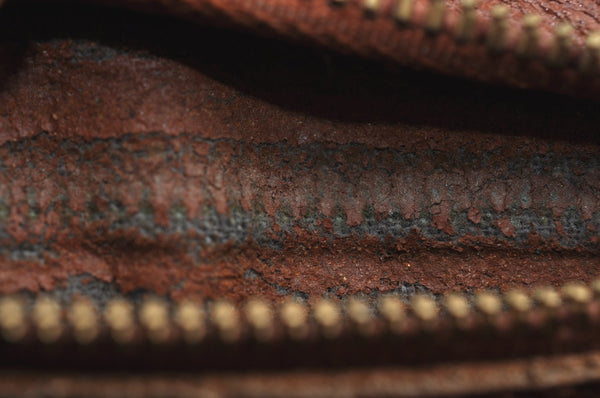 Authentic Louis Vuitton Monogram Saint Cloud MM M51243 Shoulder Cross Bag K9428