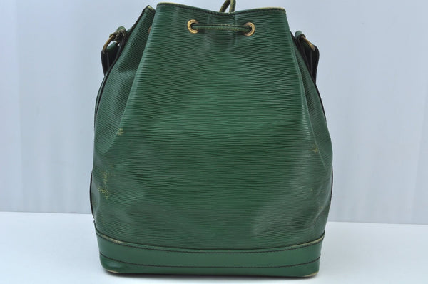 Authentic Louis Vuitton Epi Noe Shoulder Drawstring Bag Green M44004 LV K9438