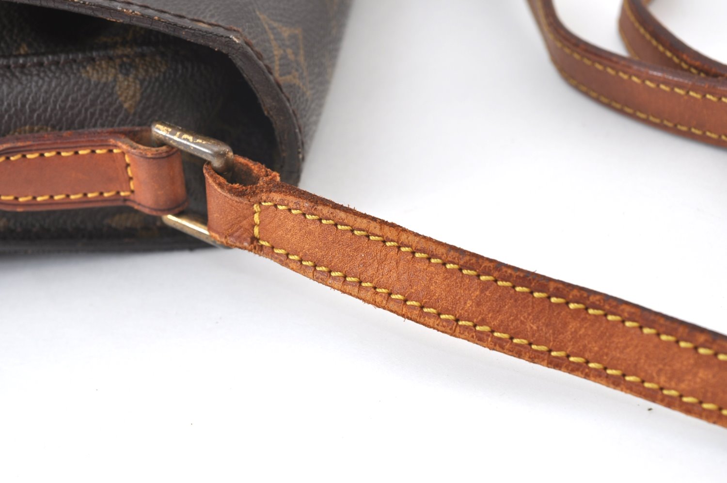 Authentic Louis Vuitton Monogram Saint Cloud MM M51243 Shoulder Cross Bag K9448