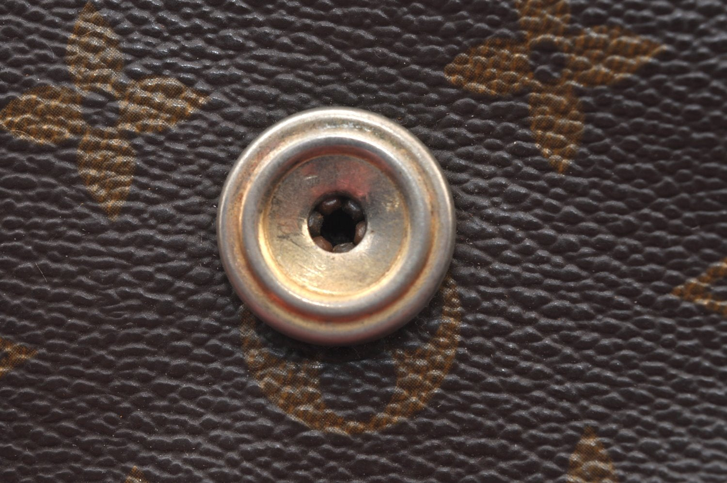 Authentic Louis Vuitton Monogram Saint Cloud MM M51243 Shoulder Cross Bag K9448