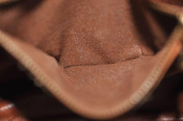 Authentic Louis Vuitton Monogram Saint Cloud MM M51243 Shoulder Cross Bag K9448