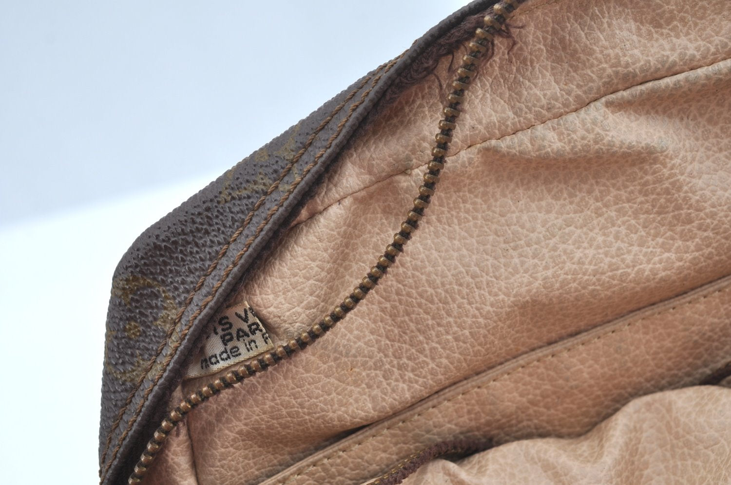 Auth Louis Vuitton Monogram Trousse Toilette 23 Clutch Bag Old Model Junk K9465