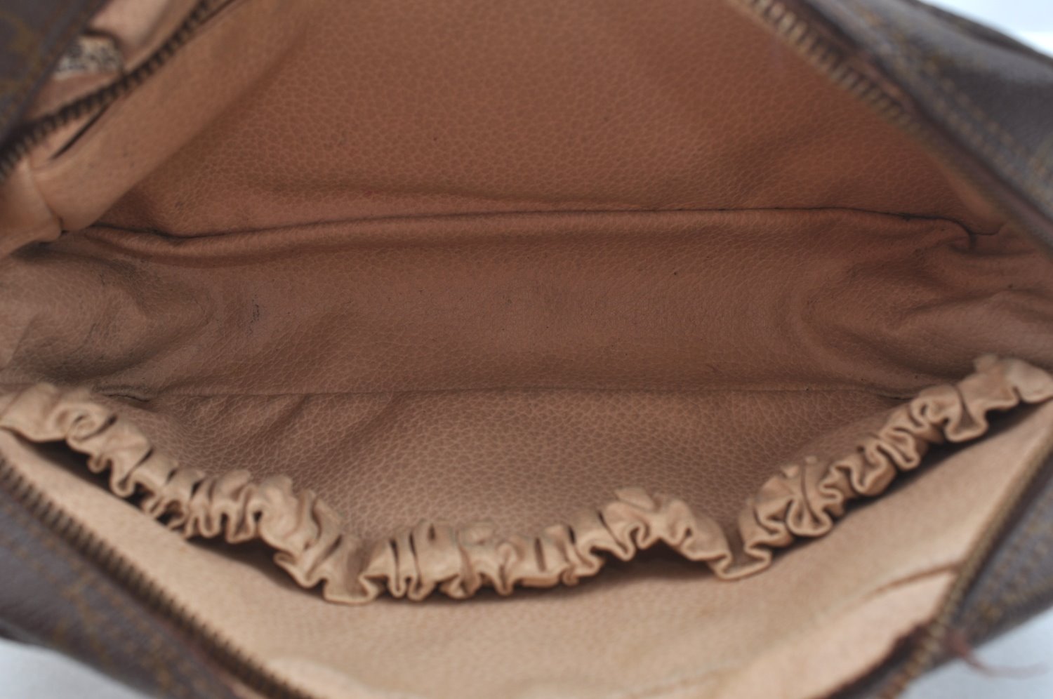 Auth Louis Vuitton Monogram Trousse Toilette 23 Clutch Bag Old Model Junk K9465