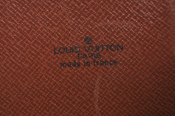 Authentic Louis Vuitton Monogram Saint Cloud GM M51242 Shoulder Cross Bag K9473