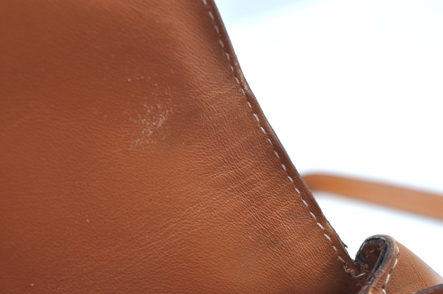 Authentic GUCCI Micro GG PVC Leather Shoulder Cross Body Bag White K9493