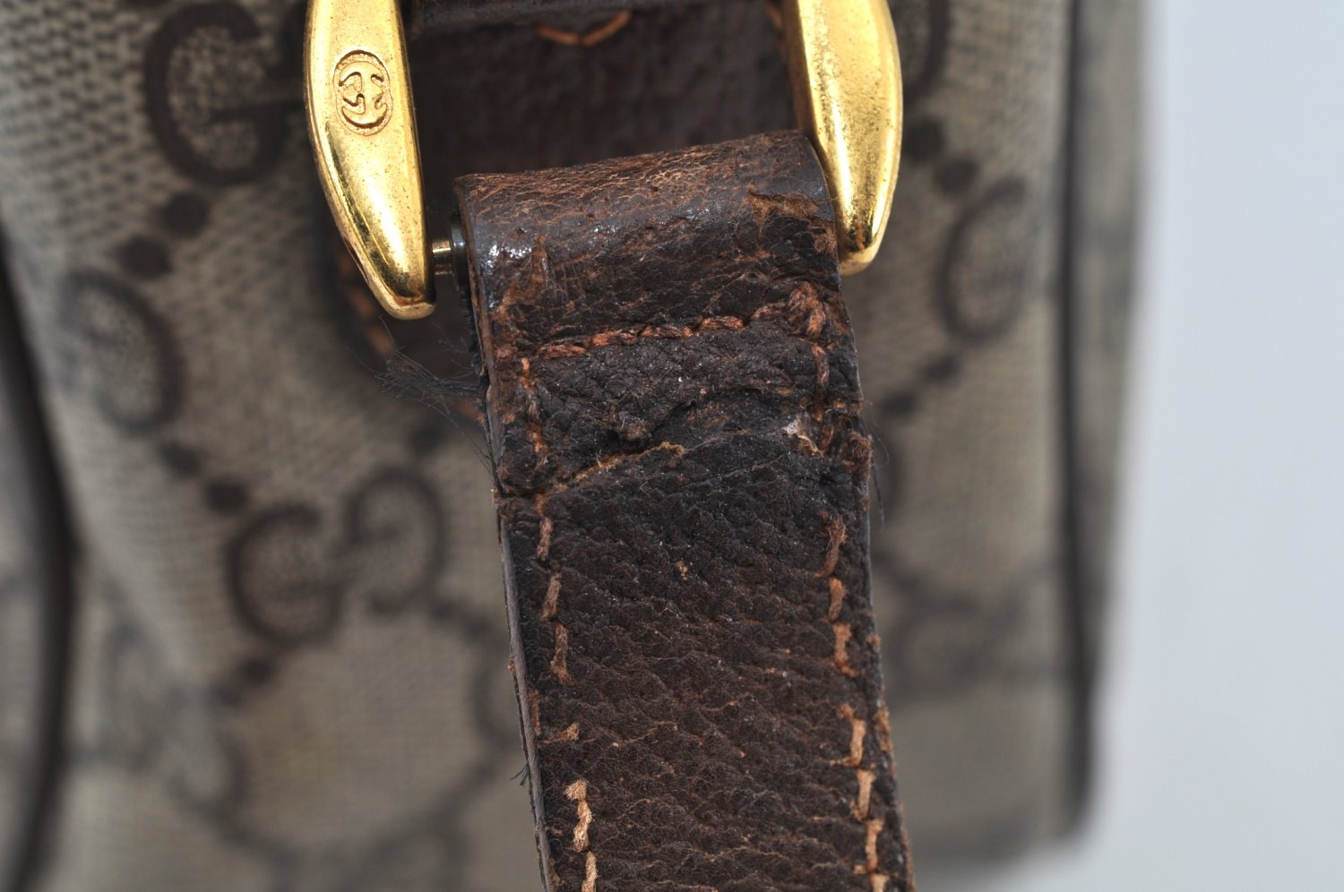 Authentic GUCCI Web Sherry Line Shoulder Cross Bag GG PVC Leather Brown K9500