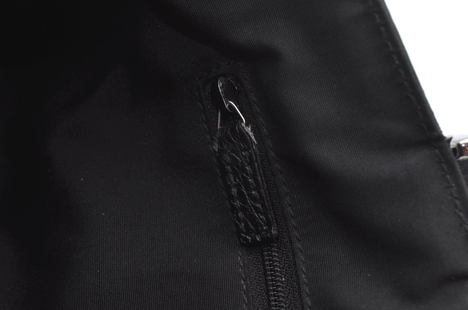 Authentic GUCCI GG Abbey Shoulder Tote Bag Nylon 268639 Black K9506