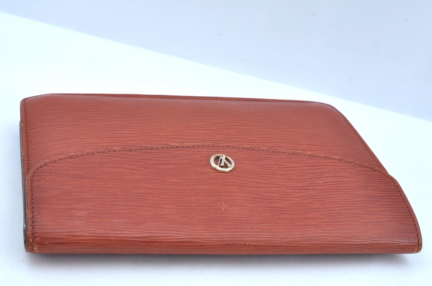 Authentic Louis Vuitton Epi Montaigne 23 Clutch Hand Bag Brown M52663 LV K9531