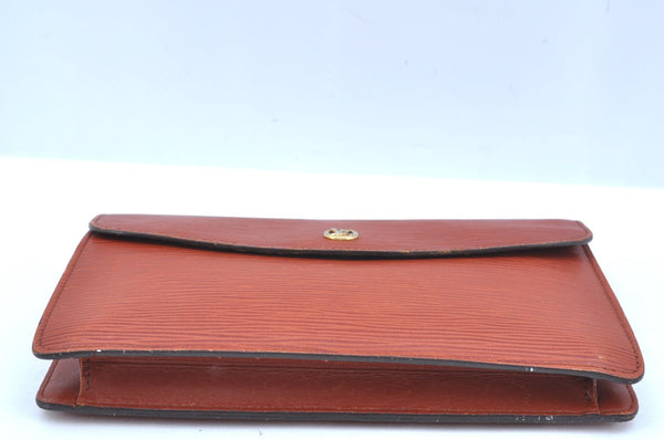 Authentic Louis Vuitton Epi Montaigne 23 Clutch Hand Bag Brown M52663 LV K9531