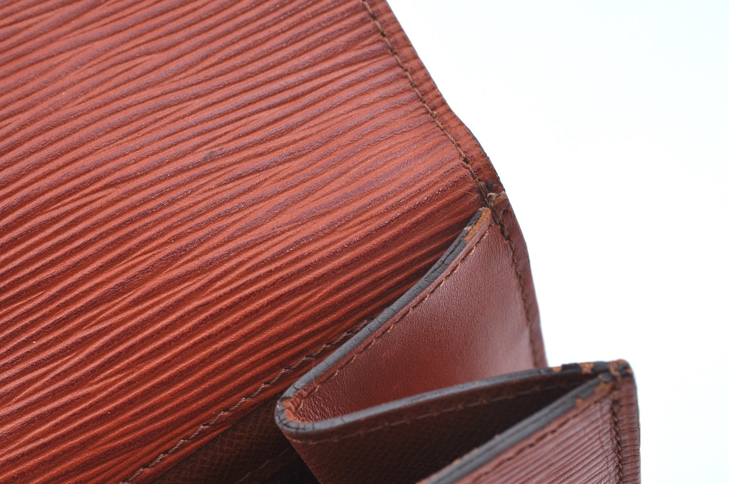 Authentic Louis Vuitton Epi Montaigne 23 Clutch Hand Bag Brown M52663 LV K9531