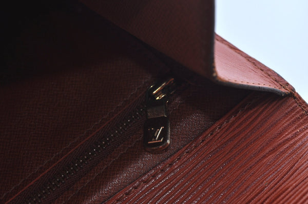 Authentic Louis Vuitton Epi Montaigne 23 Clutch Hand Bag Brown M52663 LV K9531