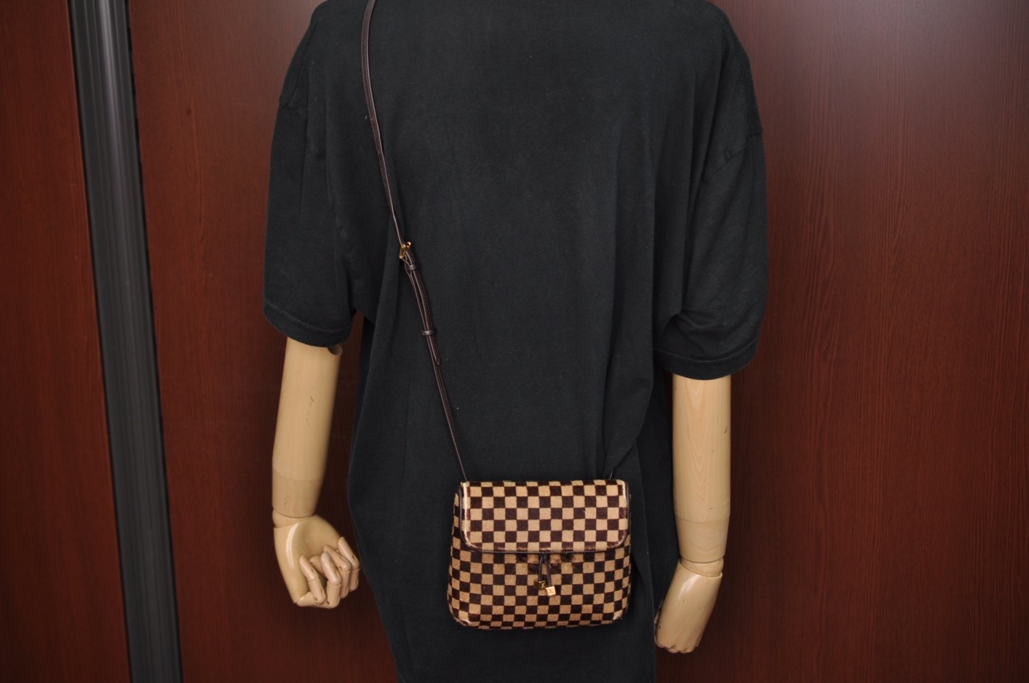 Authentic Louis Vuitton Damier Sauvage Gazelle M92130 Shoulder Cross Bag K9532