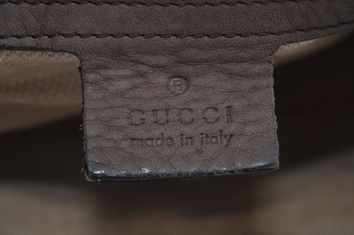 Authentic GUCCI SOHO Tassel Shoulder Tote Bag Chain Leather 303982 Brown K9535