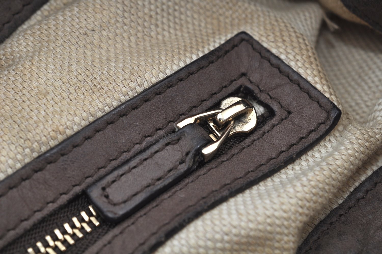 Authentic GUCCI SOHO Tassel Shoulder Tote Bag Chain Leather 303982 Brown K9535