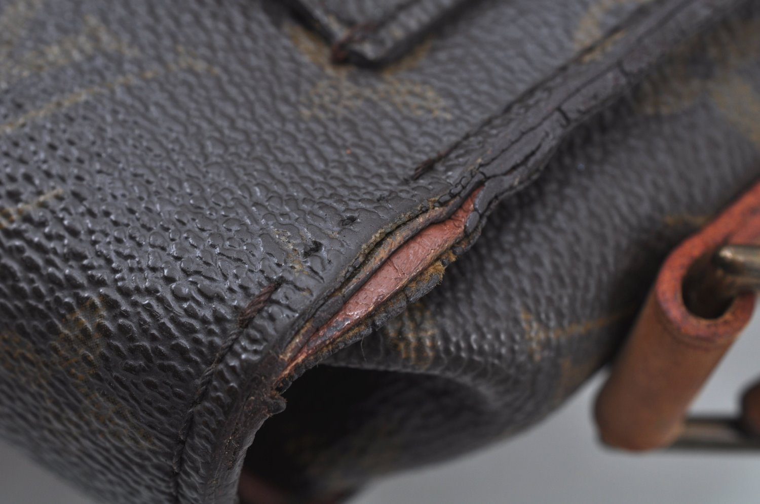 Authentic Louis Vuitton Monogram Saint Cloud GM M51242 Shoulder Cross Bag K9545